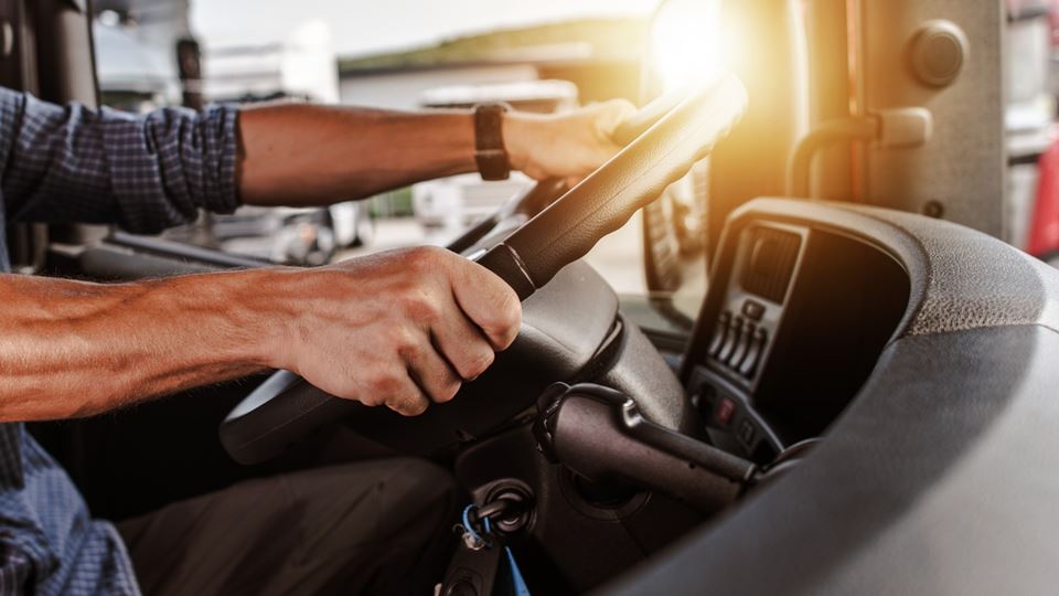 'Meer vrouwen op de vrachtwagen'