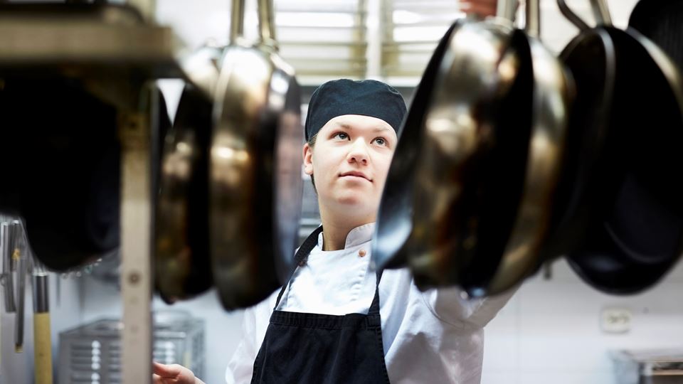 Welzijn werknemers verbeterd, maar niet in iedere sector