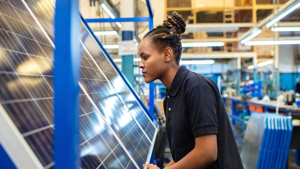 ‘Energiesector moet veel vrouwelijker worden’